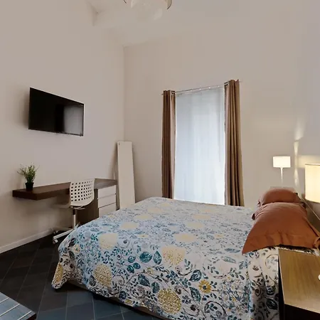 בית נופש Pietranera - Sicilian Escape Retreat לינגואגלוסה